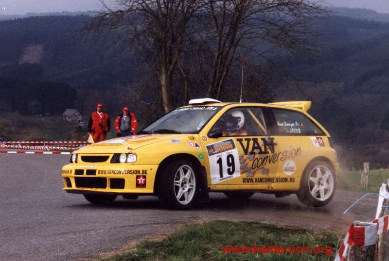 3p02010f.jpg