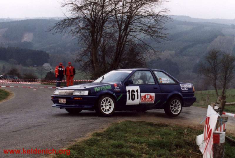 3p02035f.jpg