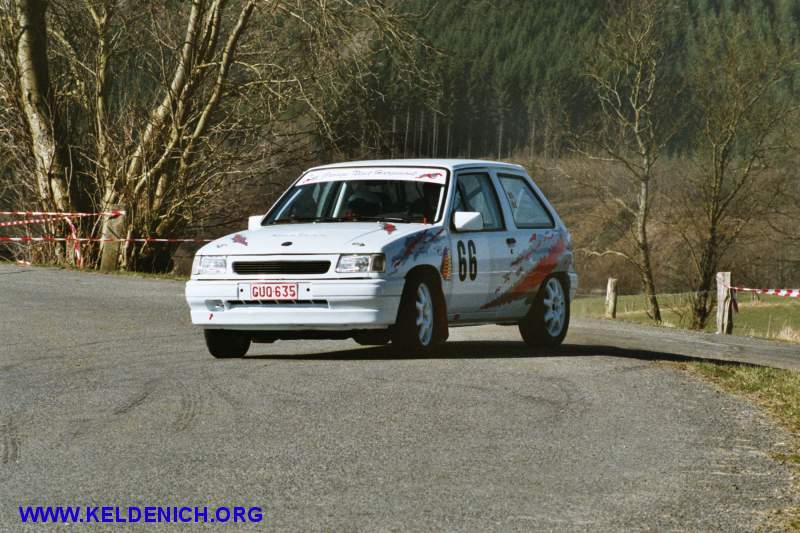 3p03068f.jpg