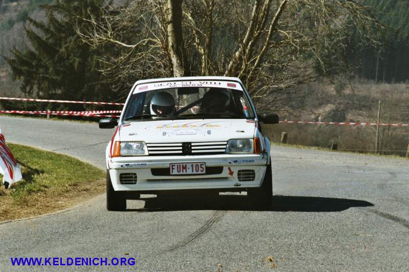 3p03140f.jpg