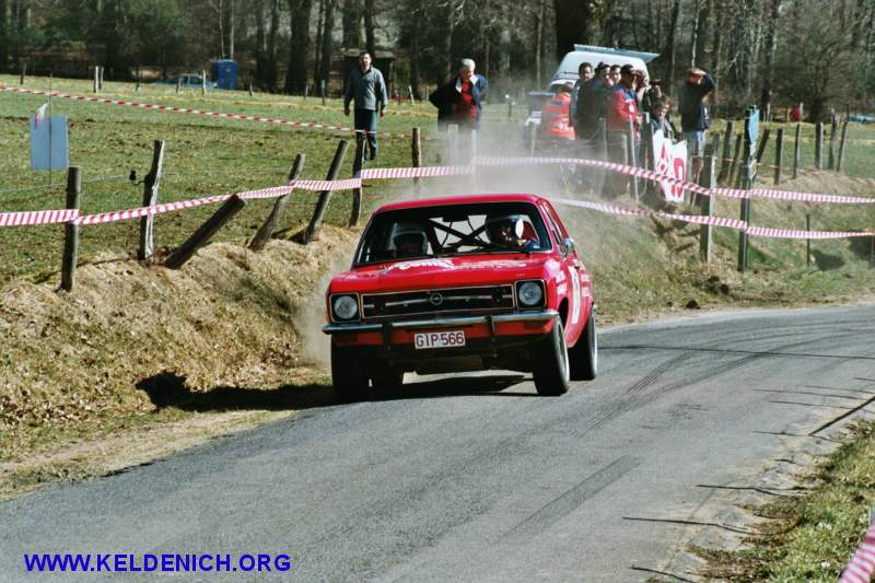 3p03179f.jpg