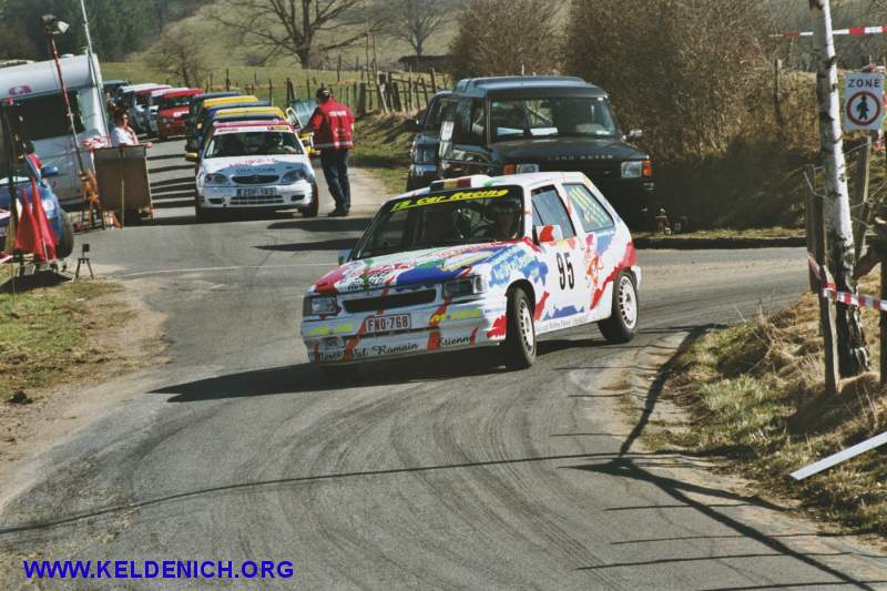3p03207f.jpg