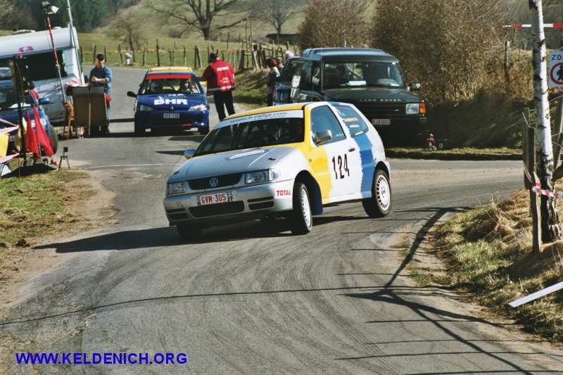 3p03225f.jpg