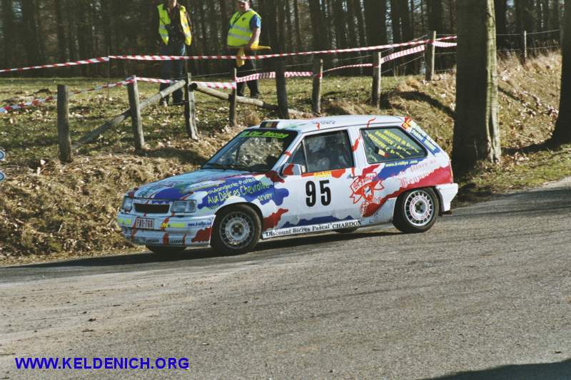 3p03243f.jpg