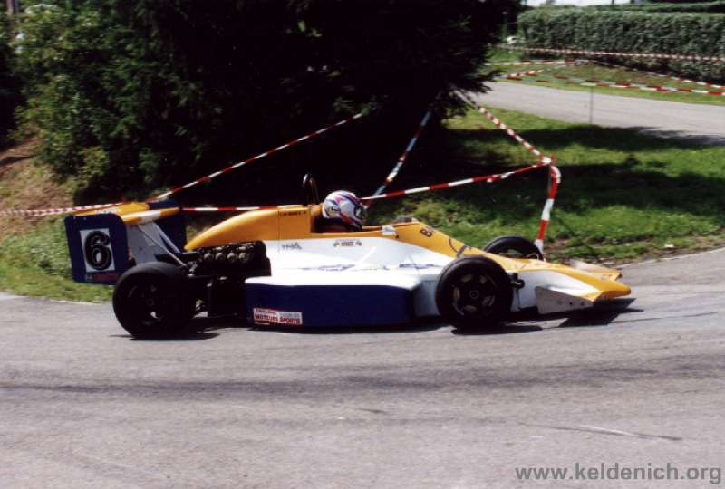 trooz06f.jpg