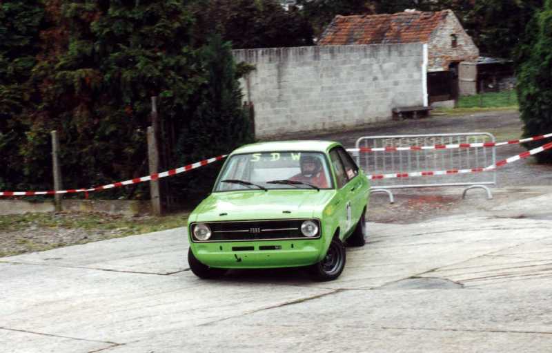 hanu062f.jpg