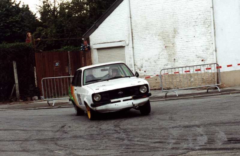 hanu122f.jpg