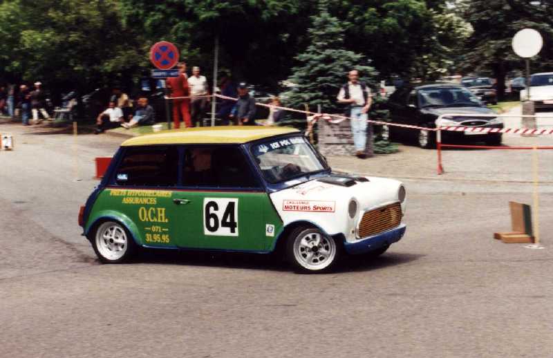 00mac025f.jpg (47685 octets)