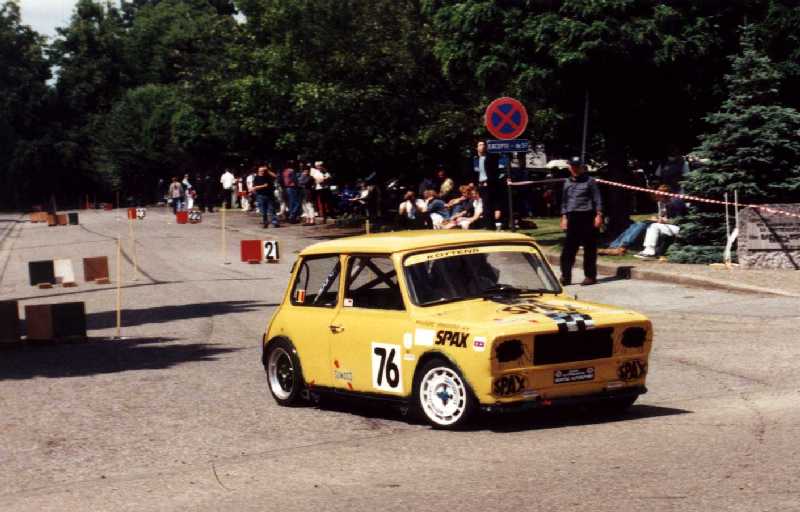 00mac034f.jpg (50729 octets)