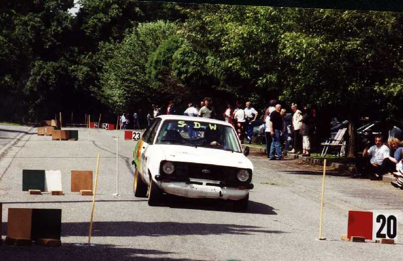 00mac049f.jpg (60694 octets)