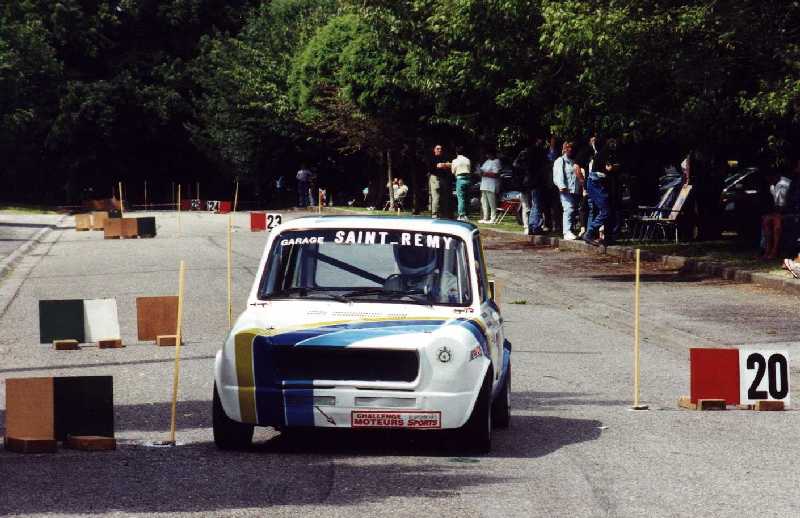 00mac064f.jpg (55815 octets)