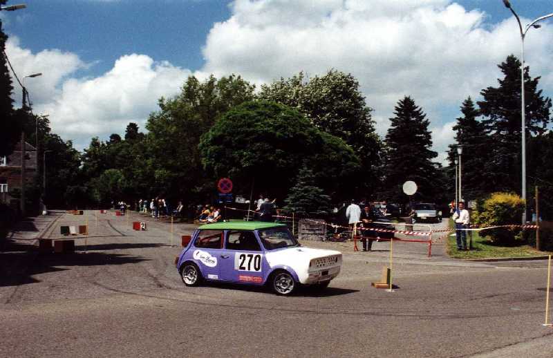 00mac067f.jpg (52142 octets)
