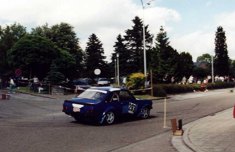 00mac082f.jpg (43225 octets)