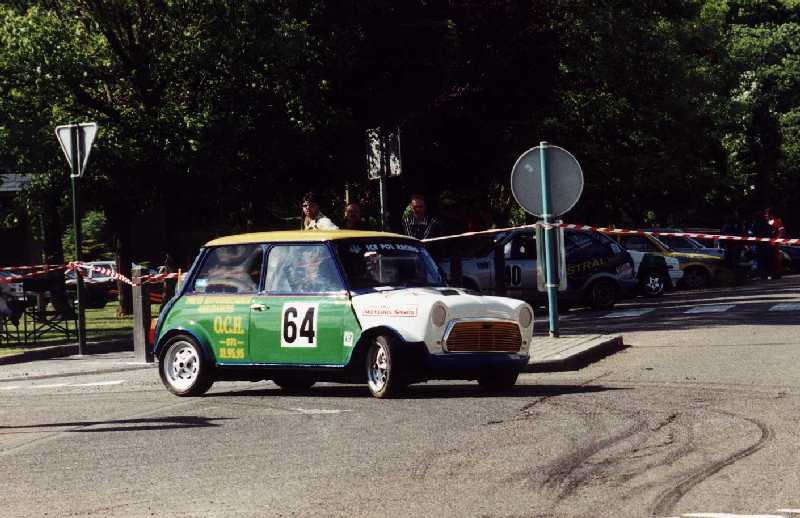 00mac103f.jpg (55730 octets)