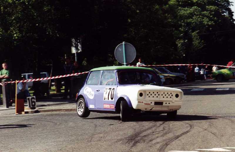 00mac105f.jpg (44078 octets)