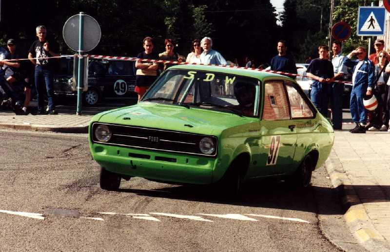 00mac120f.jpg (61197 octets)