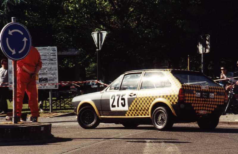 00mac128f.jpg (46169 octets)