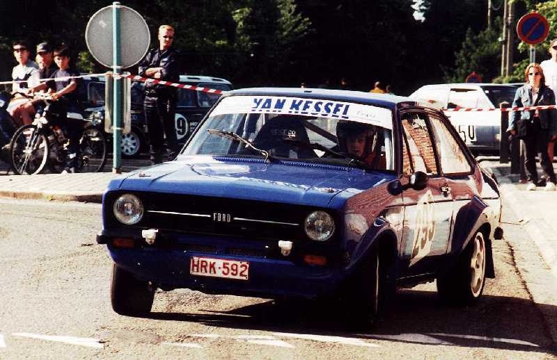 00mac135f.jpg (61574 octets)