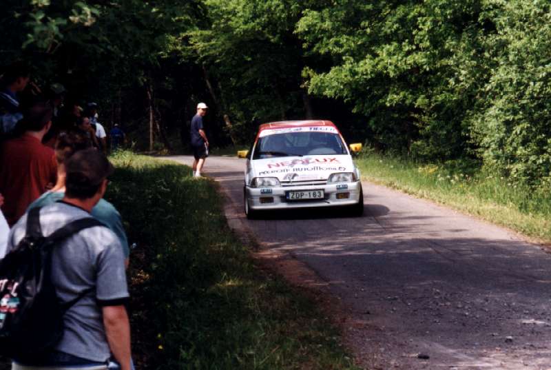 sang082f.jpg
